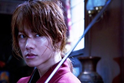 Takeru Sato sebagai Kenshin Himura