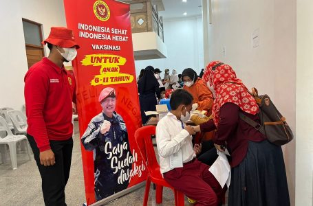 Binda Kepri Bersama Dinkes Batam Gelar Vaksinasi Serentak